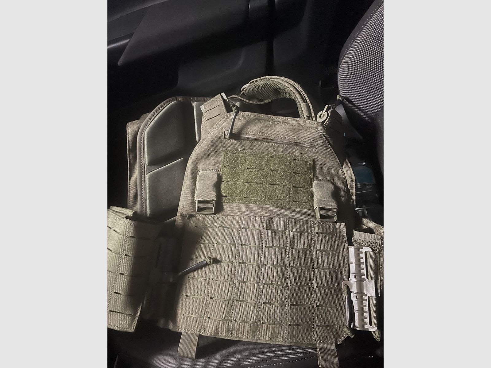 Warrior Assault Systems Quad Release Plate Carrier Oliv + Plattenträger Spartaner 