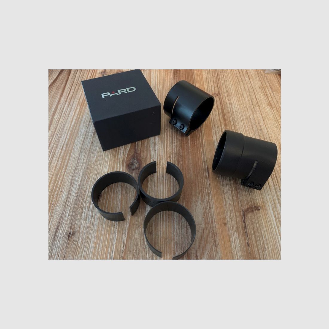 DOS adaptadores de montaje para Pard y Sytong