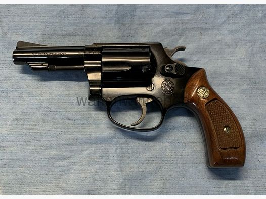 Smith & Wesson Airweight, Mod. 37 - 4
