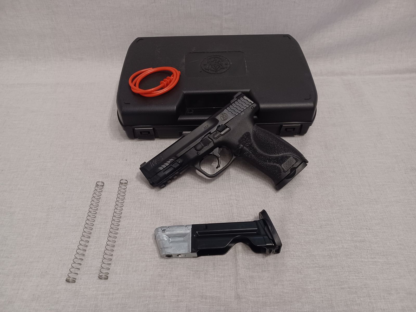 Smith & Wesson M&P9 M2.0 / .43 / RAM / Pistole / OVP (172)
