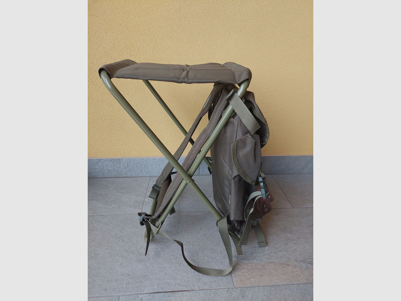 Rucksack mit Hocker Nature von Marsupio, Bild 2 von 2