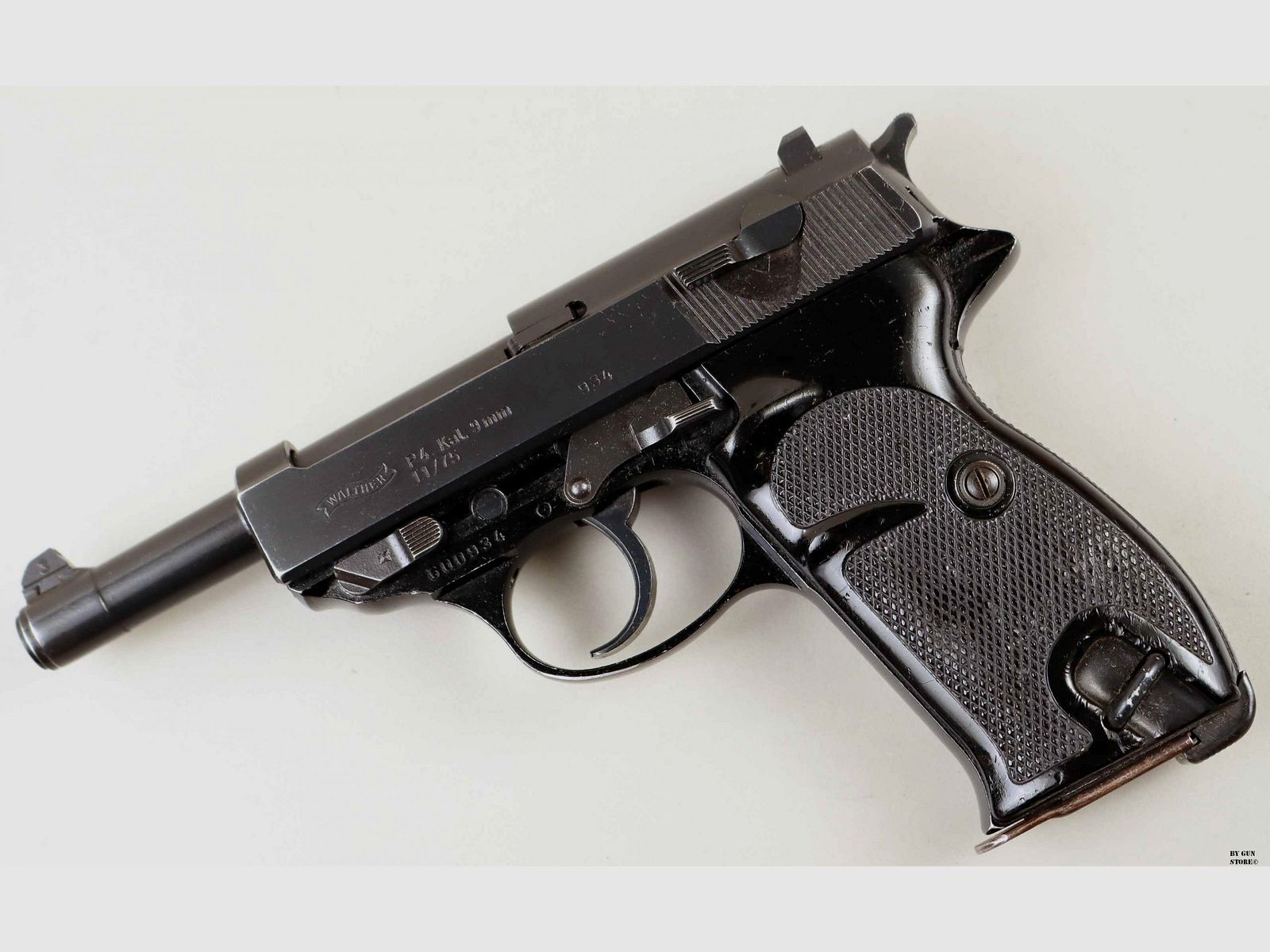 Pistolet Walther mod. P4 cal. 9×19 mm n° de série 600934, image 2 sur 15