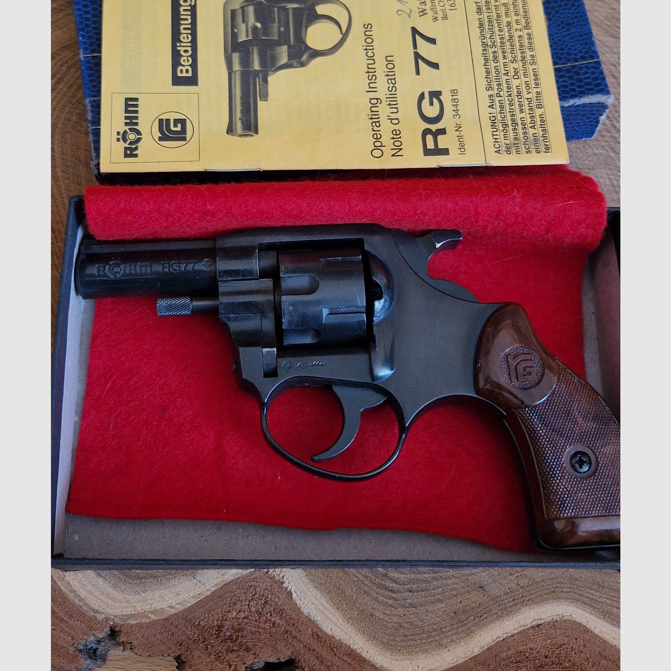 Röhm RG 77 Revolver Kaliber .22 lang in OVP Schreckschuss 