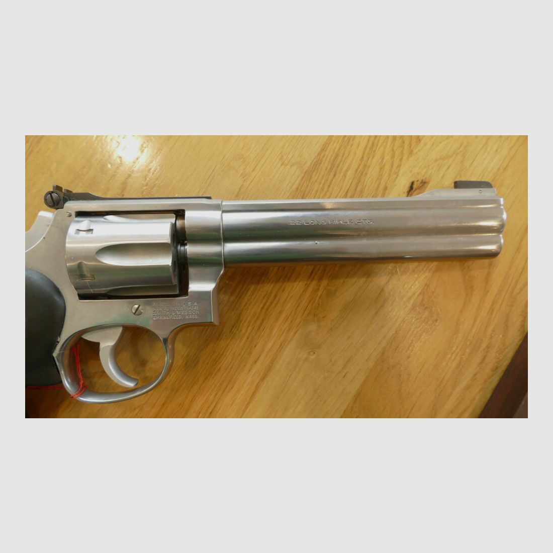 Smith & Wesson	 617