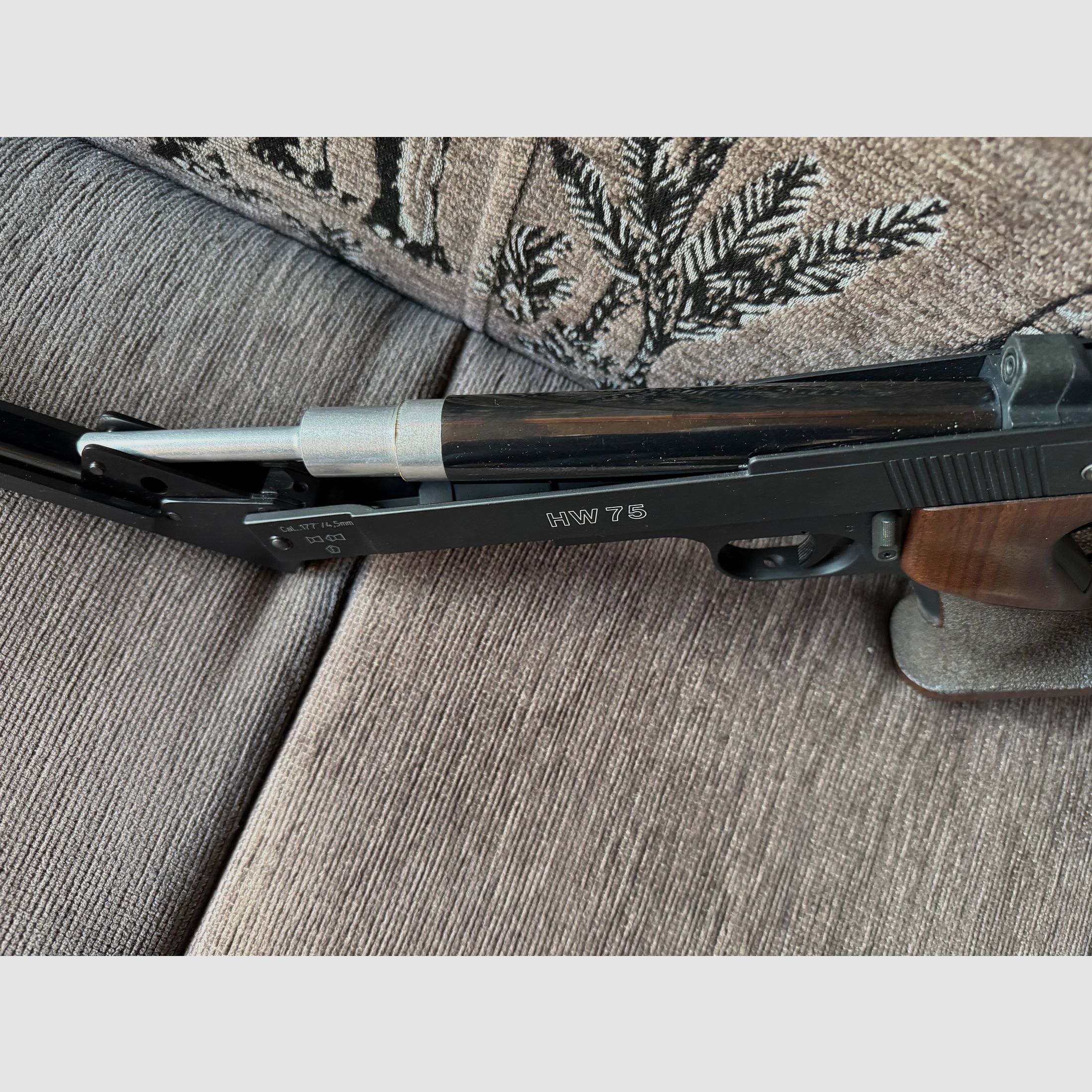 Weihrauch HW 75 pistolet pneumatyczny w stanie jak nowy