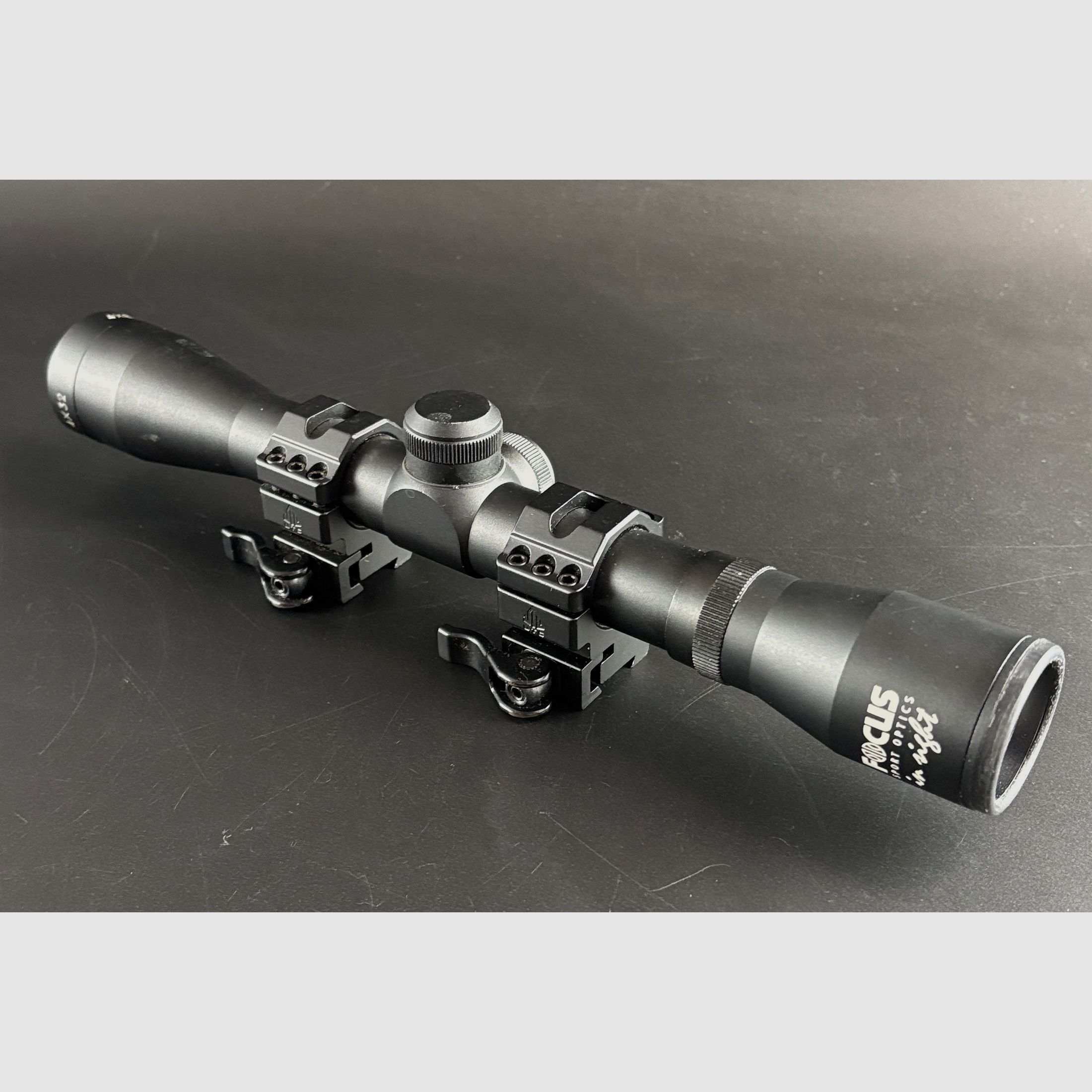 Aussteller FOCUS In Sight 4x32 1/4 MOA Absehen 4A 108160-2 Zielfernrohr