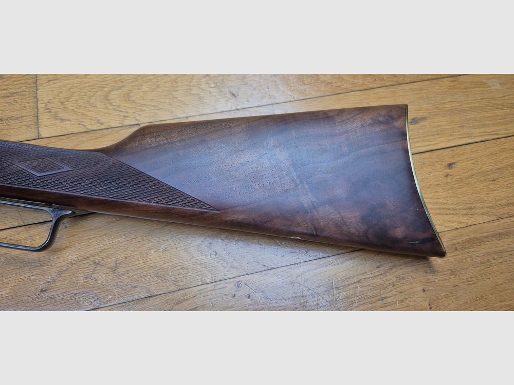 Uitzonderlijk onderhevelgeweer Marlin model 1894 S – Zeldzame herdenkingsserie "1894 CENTURY LIMITED" – Exemplaar 2.152 van slechts 2.500 geproduceerde – Vuurwapen uit 1994 – Stempel ‘JM’ voor Marlin door Marlin – Kal. .44-40WCF – 9+1 schoten – Superieur walnoot hout – Droommechaniek – Loop van 62 cm met prachtige Micro-grooves – Originele doos in uitstekende staat en documenten – Uitzonderlijk stuk in als nieuw staat – Uitstekend+++, afbeelding 26 van 40