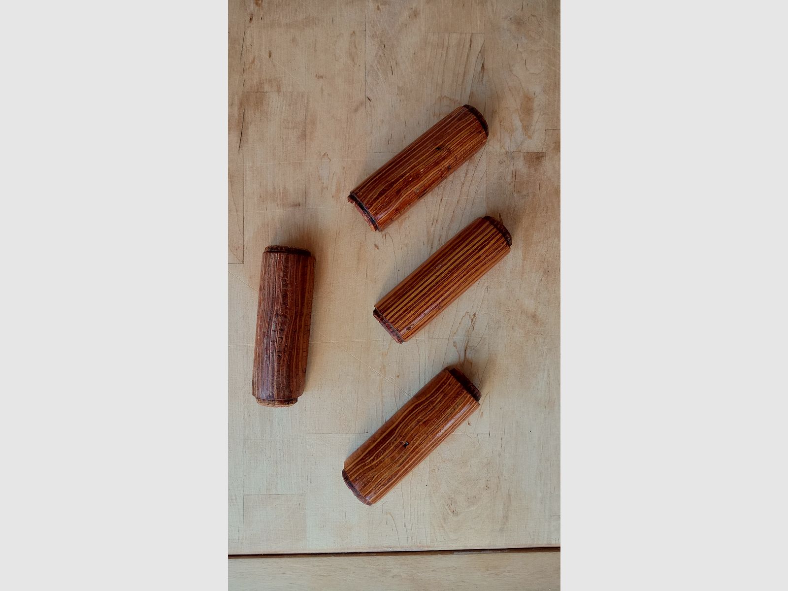 Originale guanti superiori Dong AK rumeni (molto larghi) / Legno laminato robusto perfetto per il pene di asino rumeno (Uluc) o guanti RPK