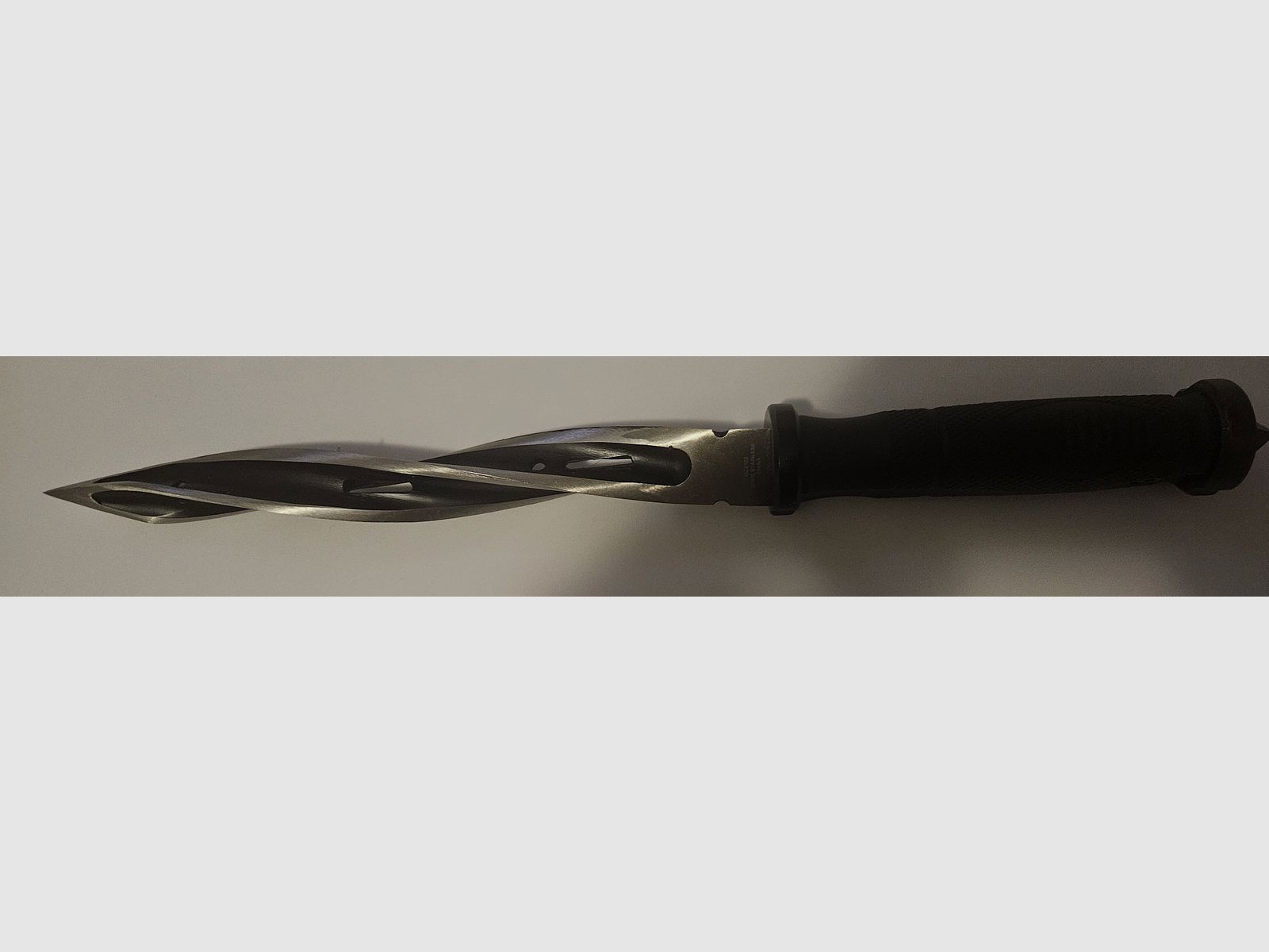 United Cutlery M48 Cyclone United Spiraldolk Vast mes