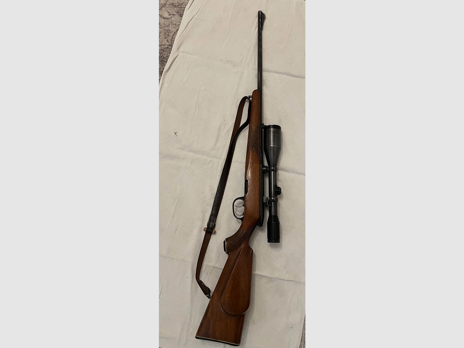 Steyr Mannlicher Modell L Repetidor .243 Win. ZF Carl Zeiss Diasta 8x52