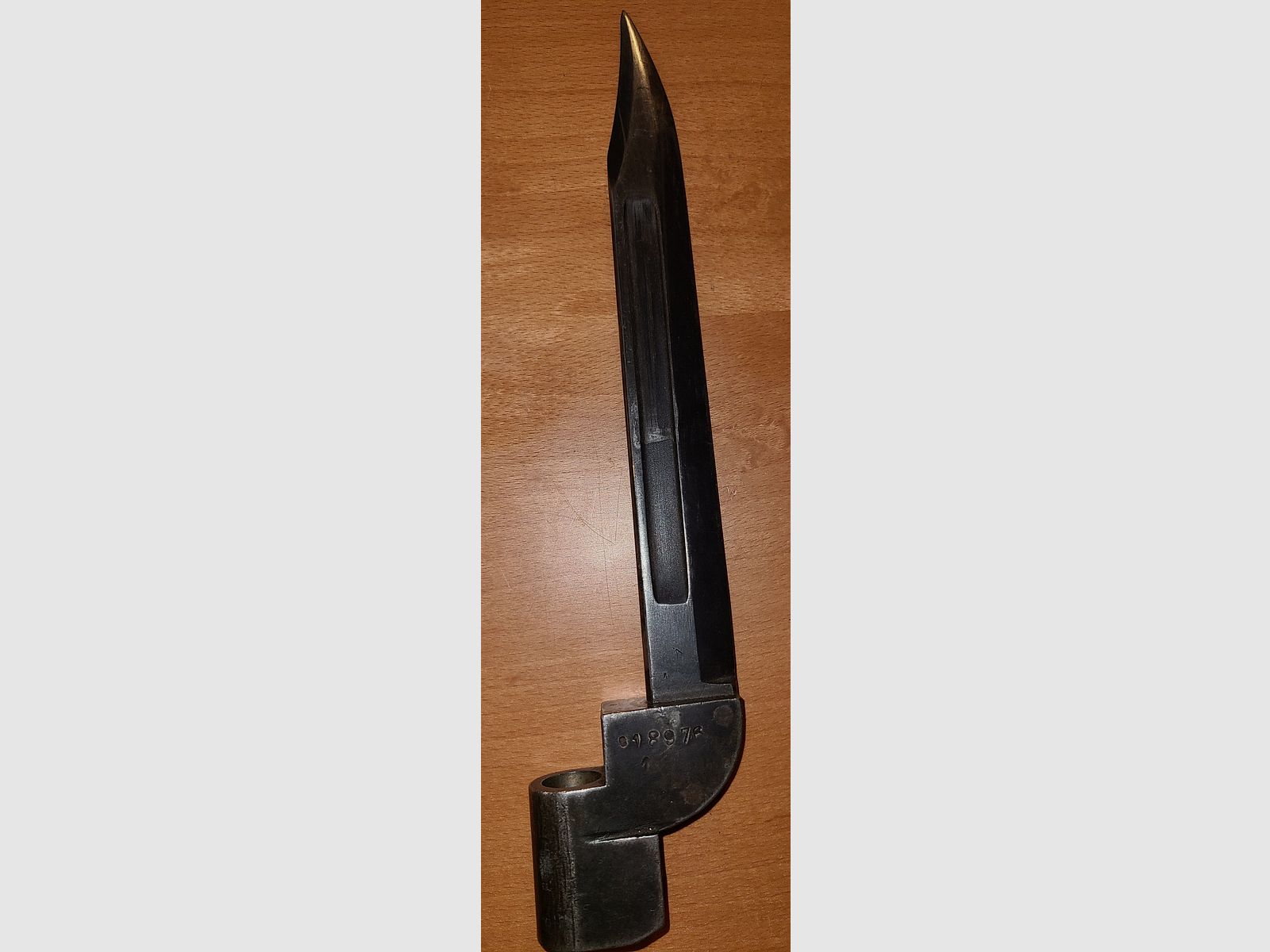 BAJONETA PAKISTÁN PARA LEE ENFIELD NR. 4 / MK 1 - 2 / POF 63 / cal. 303. / 7,68 mm / FORMA DE CUCHILLO BOWIE / CUCHILLO
