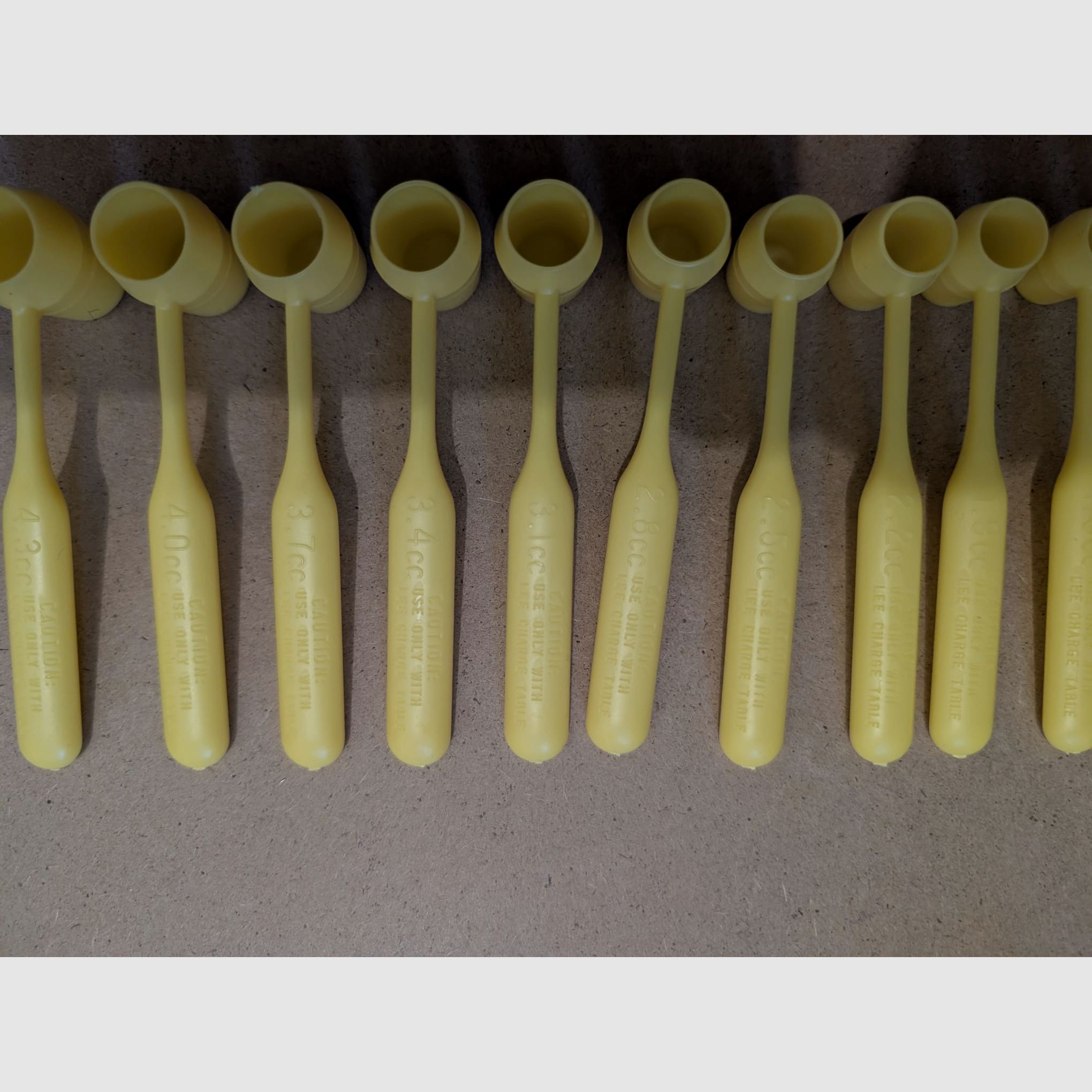 LEE Pulver Cucharón Medidor Set / Lee Powder Measure Dipper Kit | 15 piezas | NUEVO