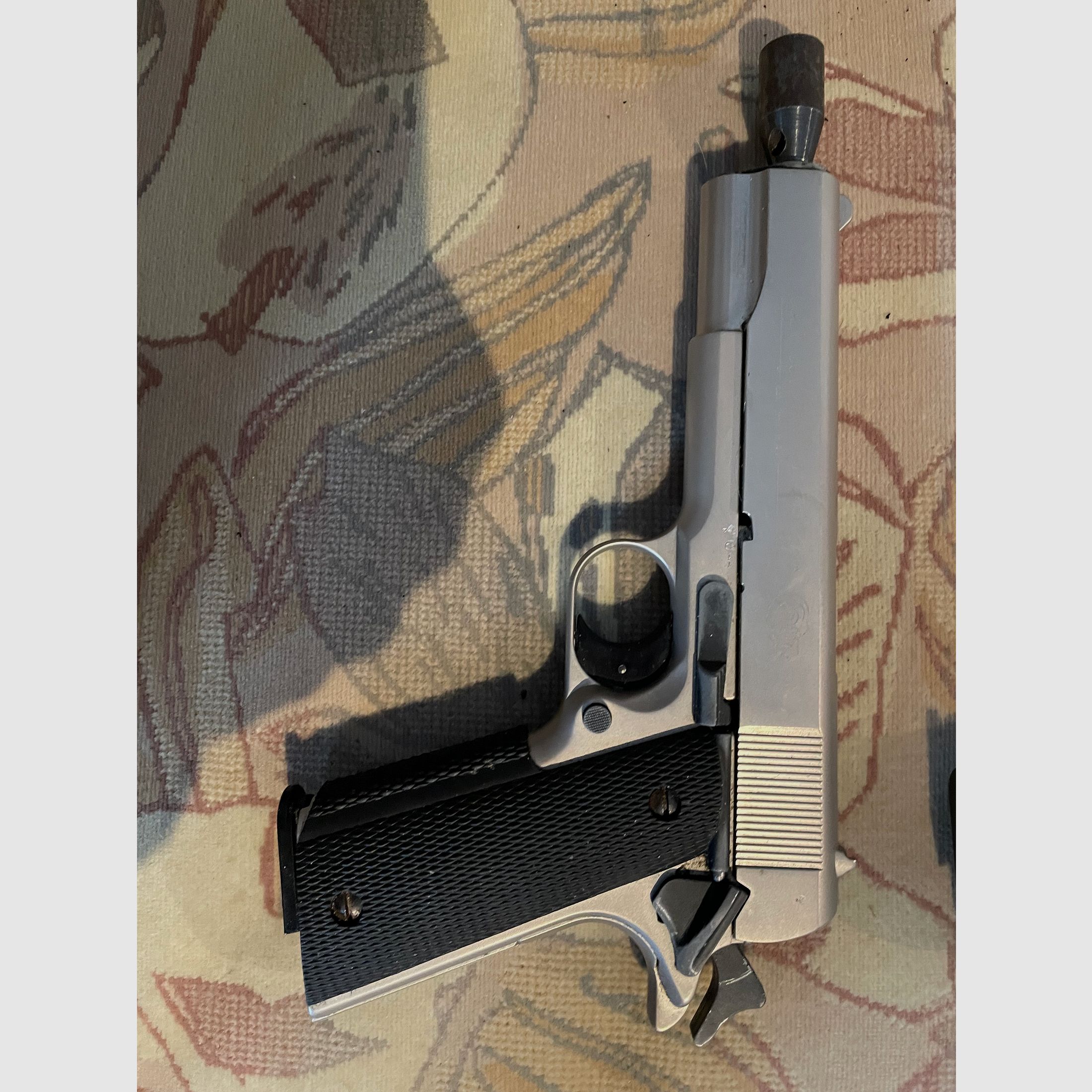 Colt Government 1911 A1 Schreckschusswaffe 9mm