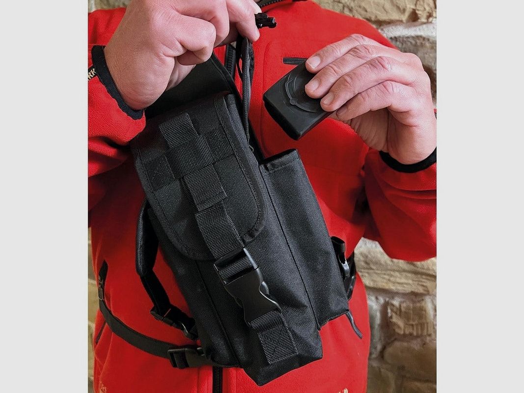 Dualoptik Brusttasche
