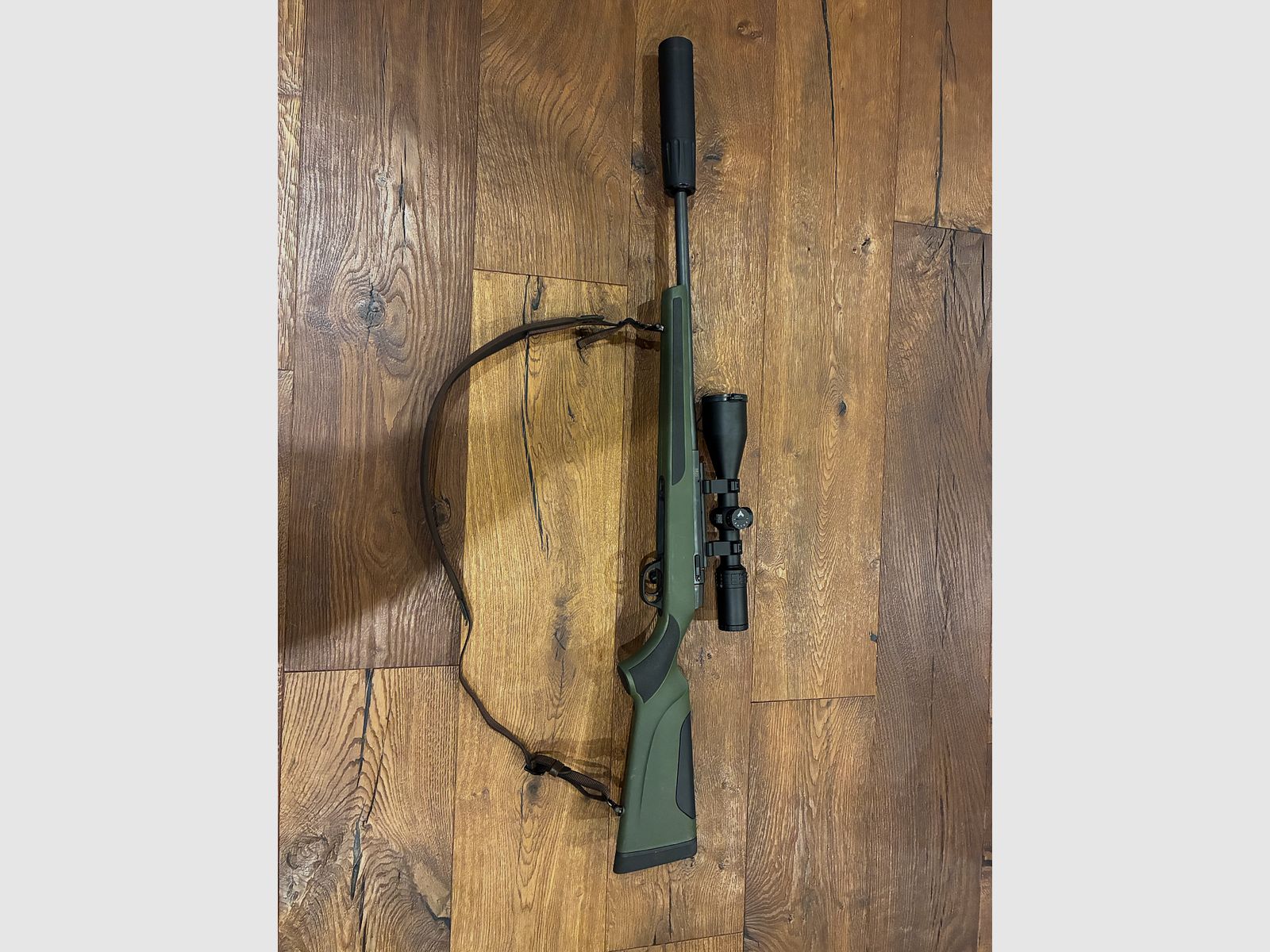 Brenner BR20 .308 Win. Polimer zielony + Tłumik SD 21