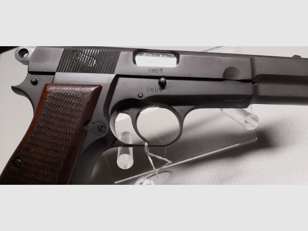FN M1946 HV