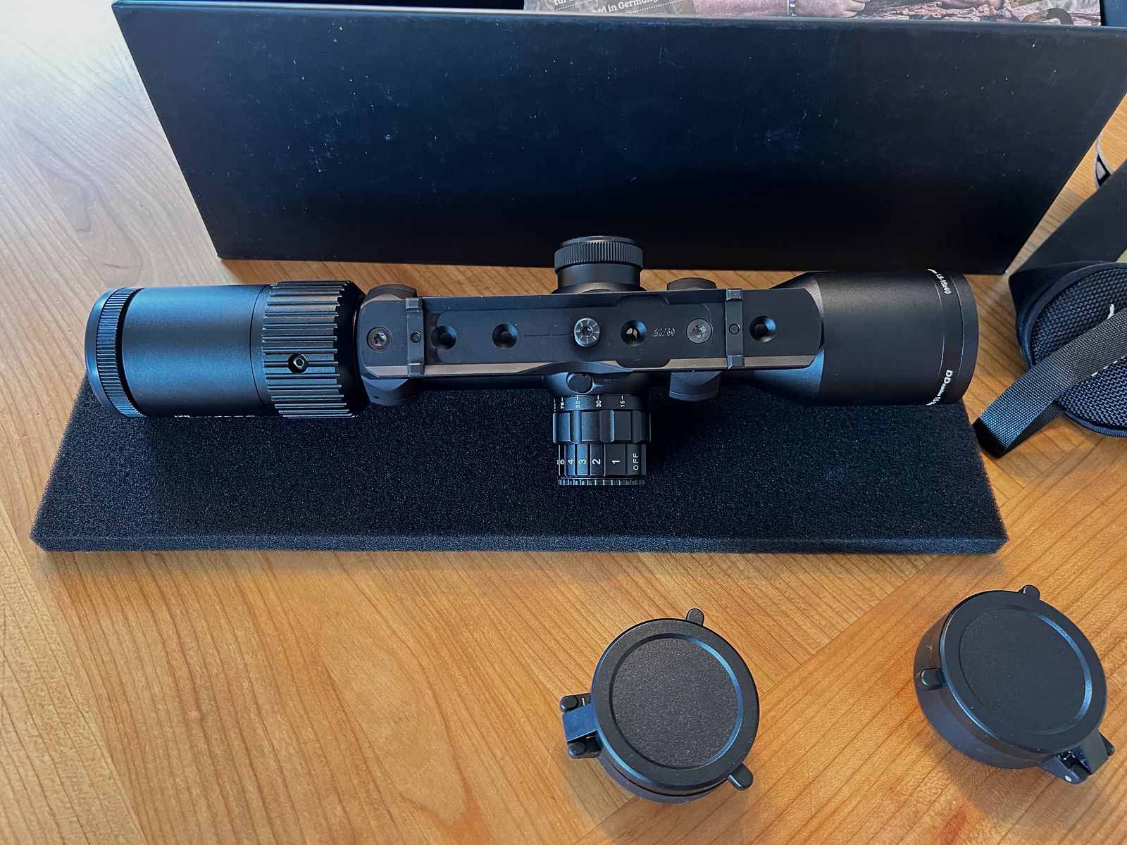 DDoptics NXT  V10   1,5-15X 40  op Dentler