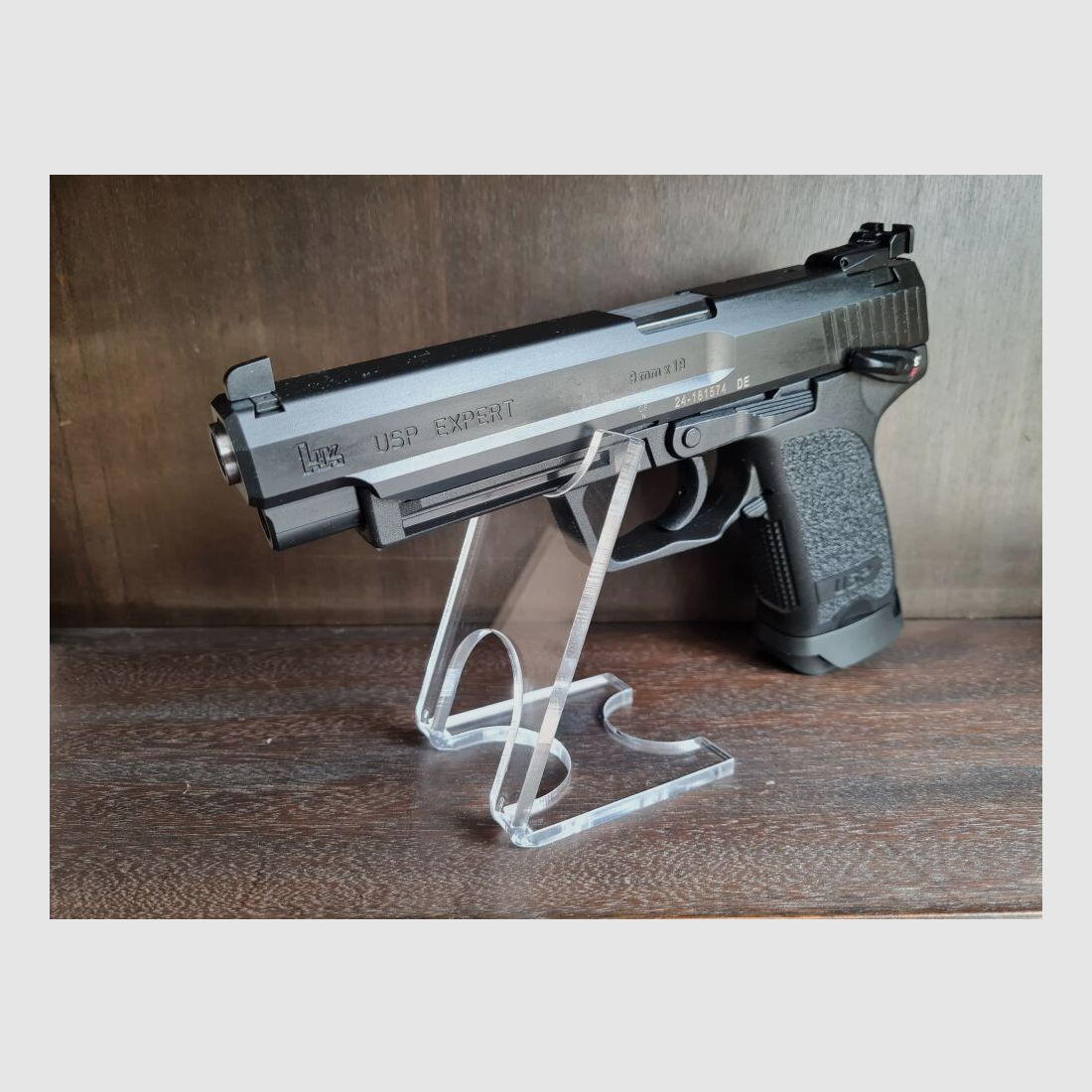 Heckler & Koch USP Expert
