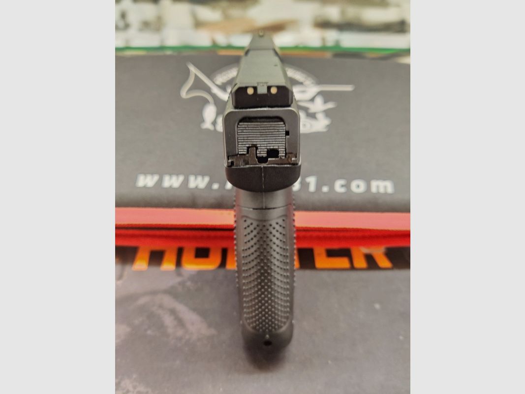 CZ P-10 C 9 mm Occasion, image 3 sur 4