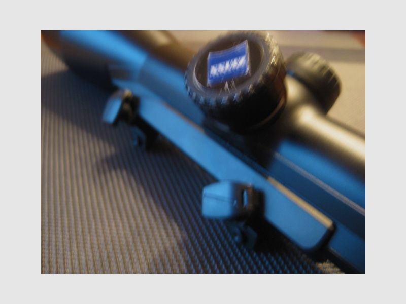 ZEISS-Klassiker !! DAS ZEISS Victory Varipoint M 3-12x56 iC T* mit Absehen-60 und inkl. org. Blaser-Sattelmontage im TOP-ZUSTAND !! KEIN Swarovski-Schmidt&Bender-Kahles-Leica-Sauer usw. !