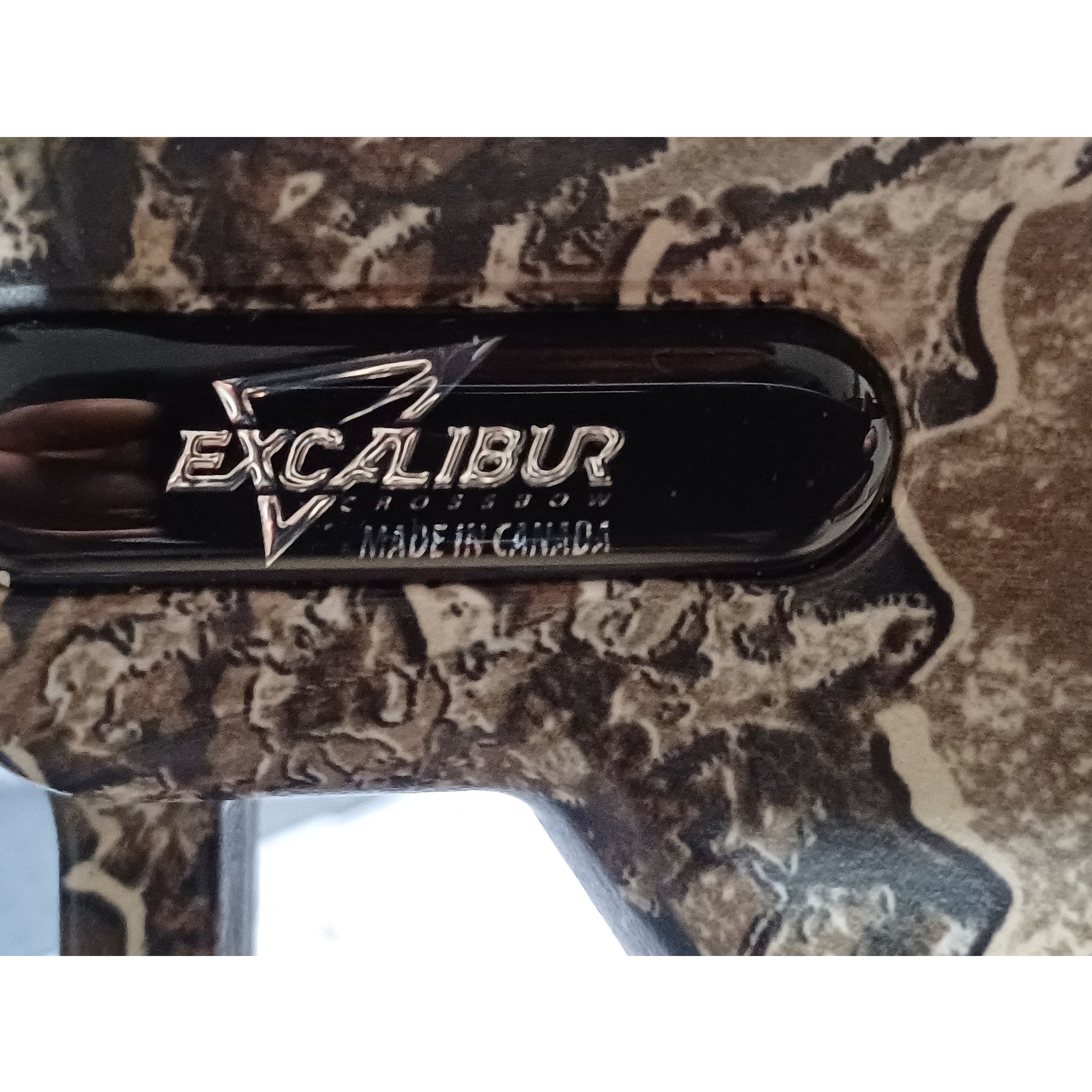 Excalibur Micro 380 Armbrust Realtree Excape Camo mit Hawke 2,5-8x36 Scope viel Zubehör