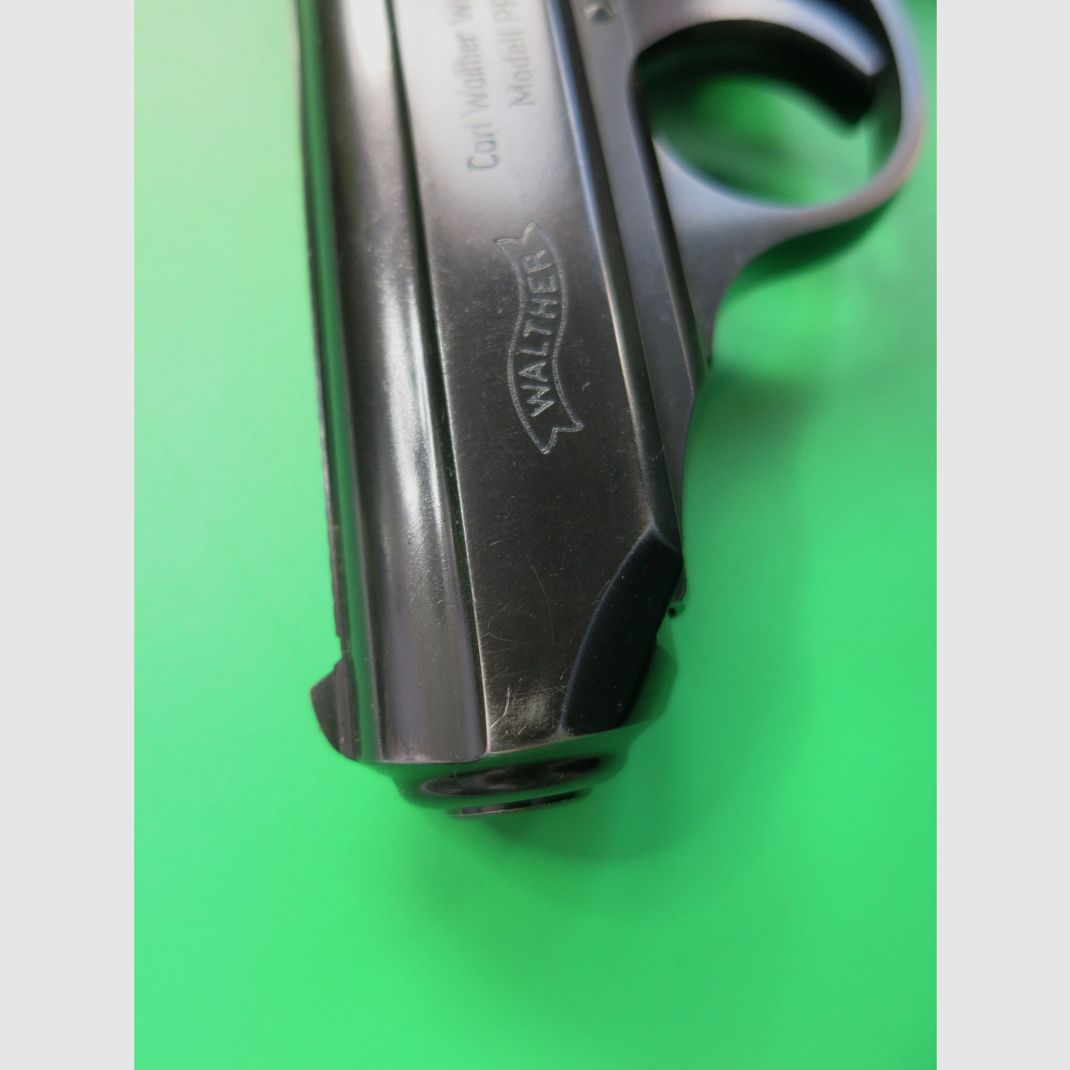 Pistola semiautomatica, Walther PPK, cal. 7,65 mm Browning, impugnature marroni       #81