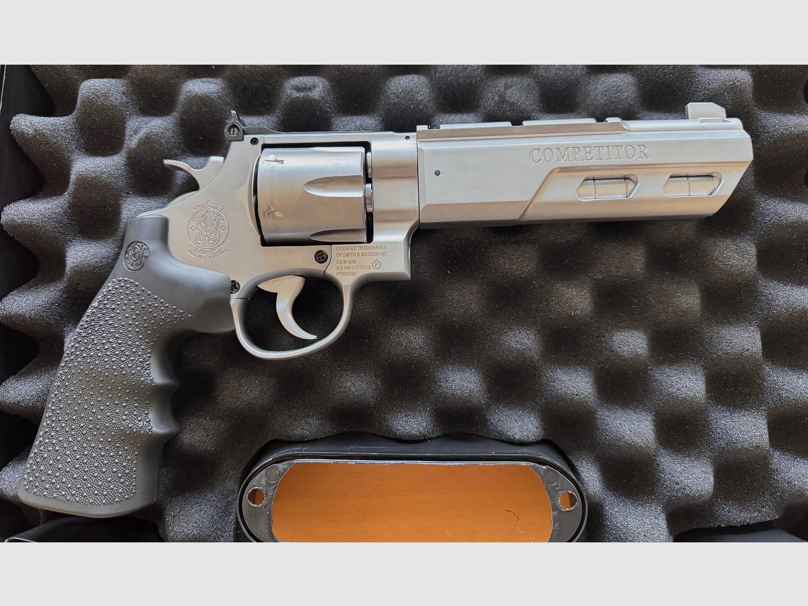 Smith & Wesson 629 Competitor CO₂ Revolver 4,5 mm Diabolo