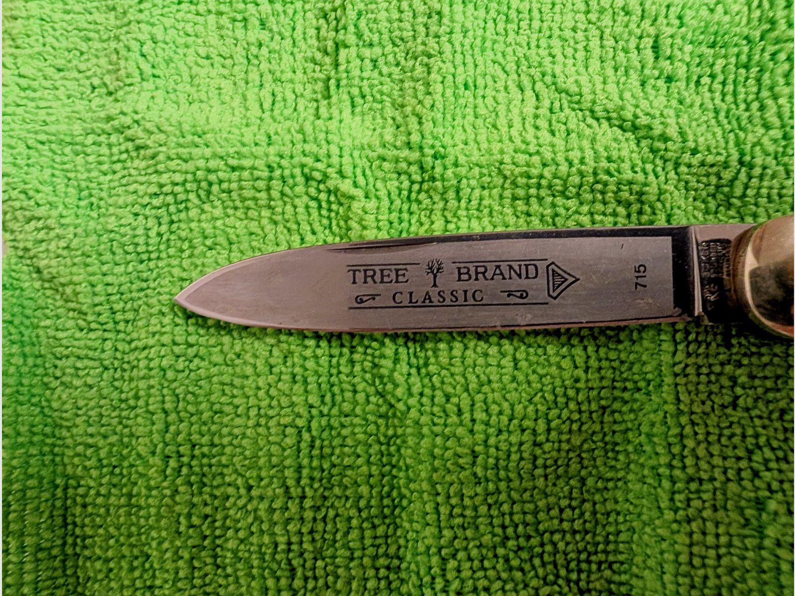 Böker Tree Brand Classic lever action knife – genuine stag horn, unpolished (blade 8 cm, compliant with weapons law)