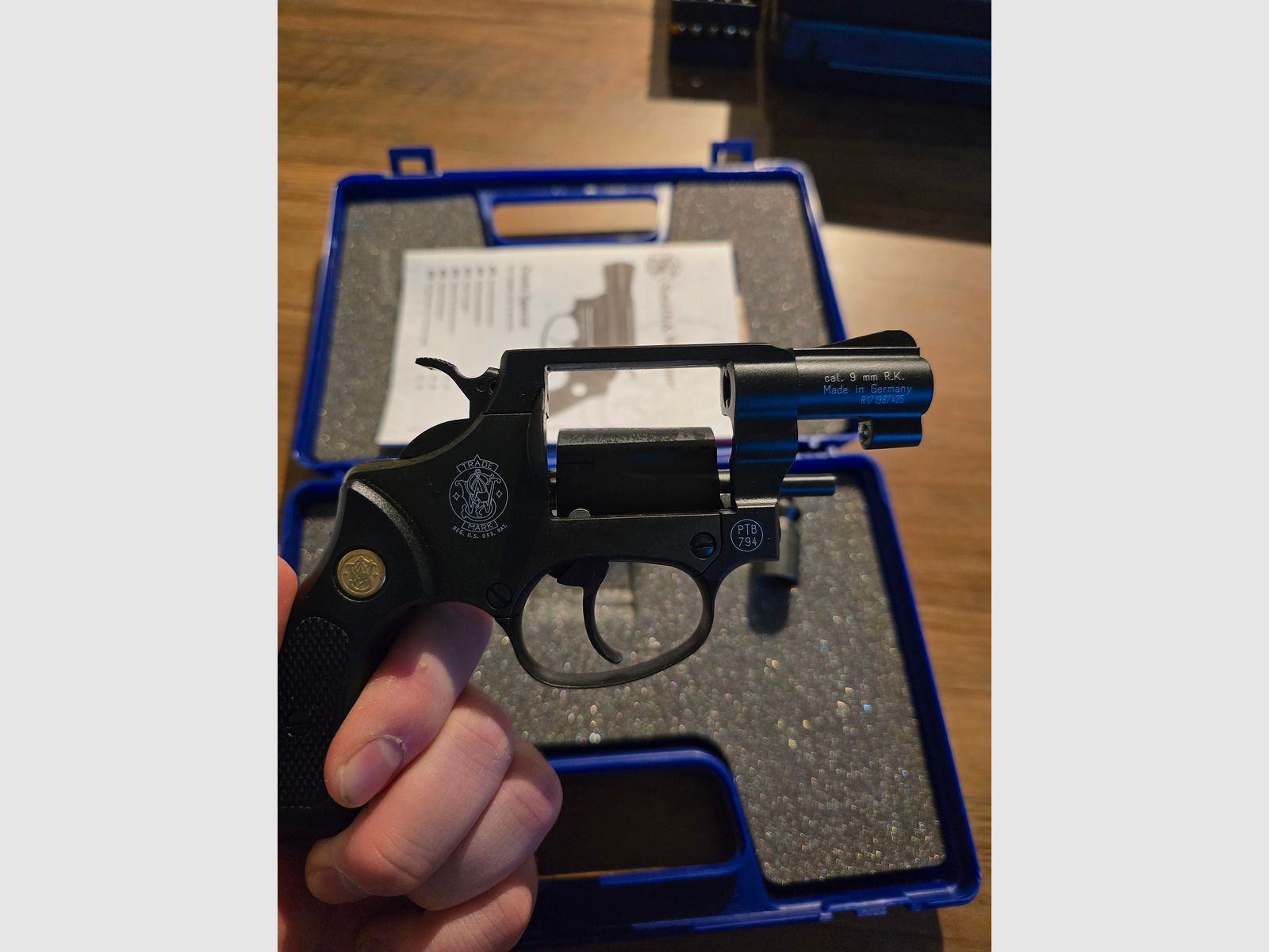 Smith & Wesson Chiefs Special 9mm R.K black Only pickup!