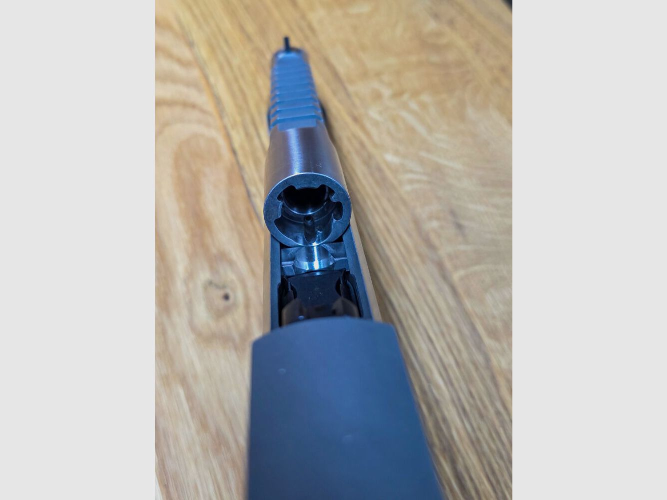 Magnum Research Inc. Desert Eagle