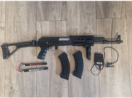 Begadi AK Sport "Tactical" S-AEG mit CORE EFCS / Mosfet & Klappschaft