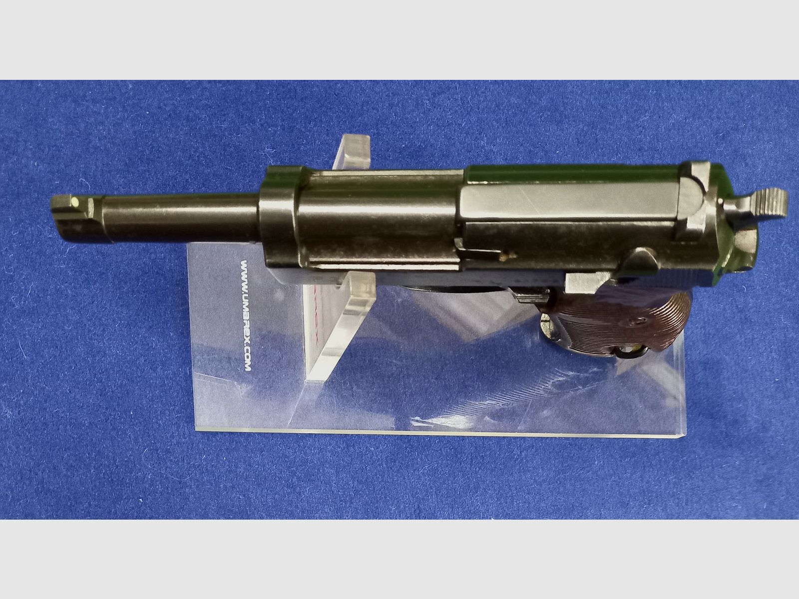 Wehrmachtspistole P38 ac 42 in calibro 9mm Luger, con timbro di accettazione WA 359