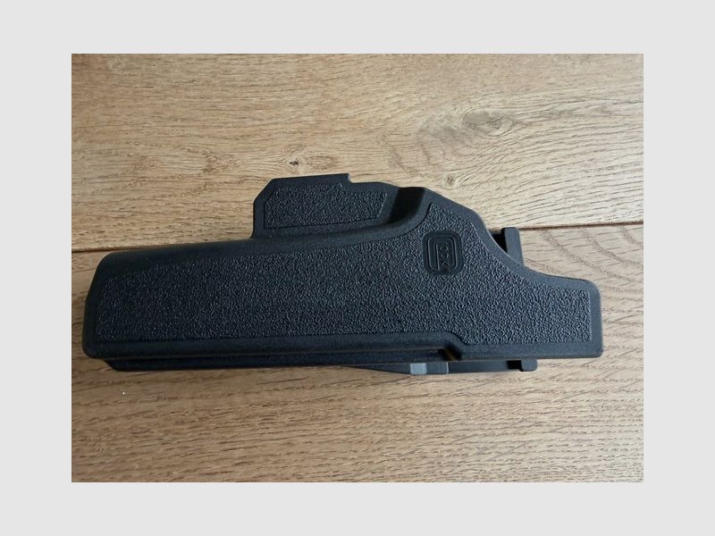 Glock 19 Gen 2 - Sammlerstück / sehr guter Original-Zustand - 4 Magazine - Sport- und Safety-Holster