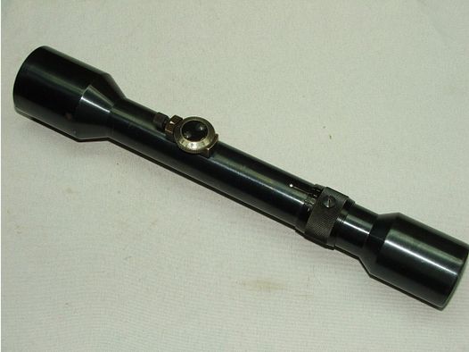 Telescopio ZF39 Ajack 4x90 1941/B de la Segunda Guerra Mundial