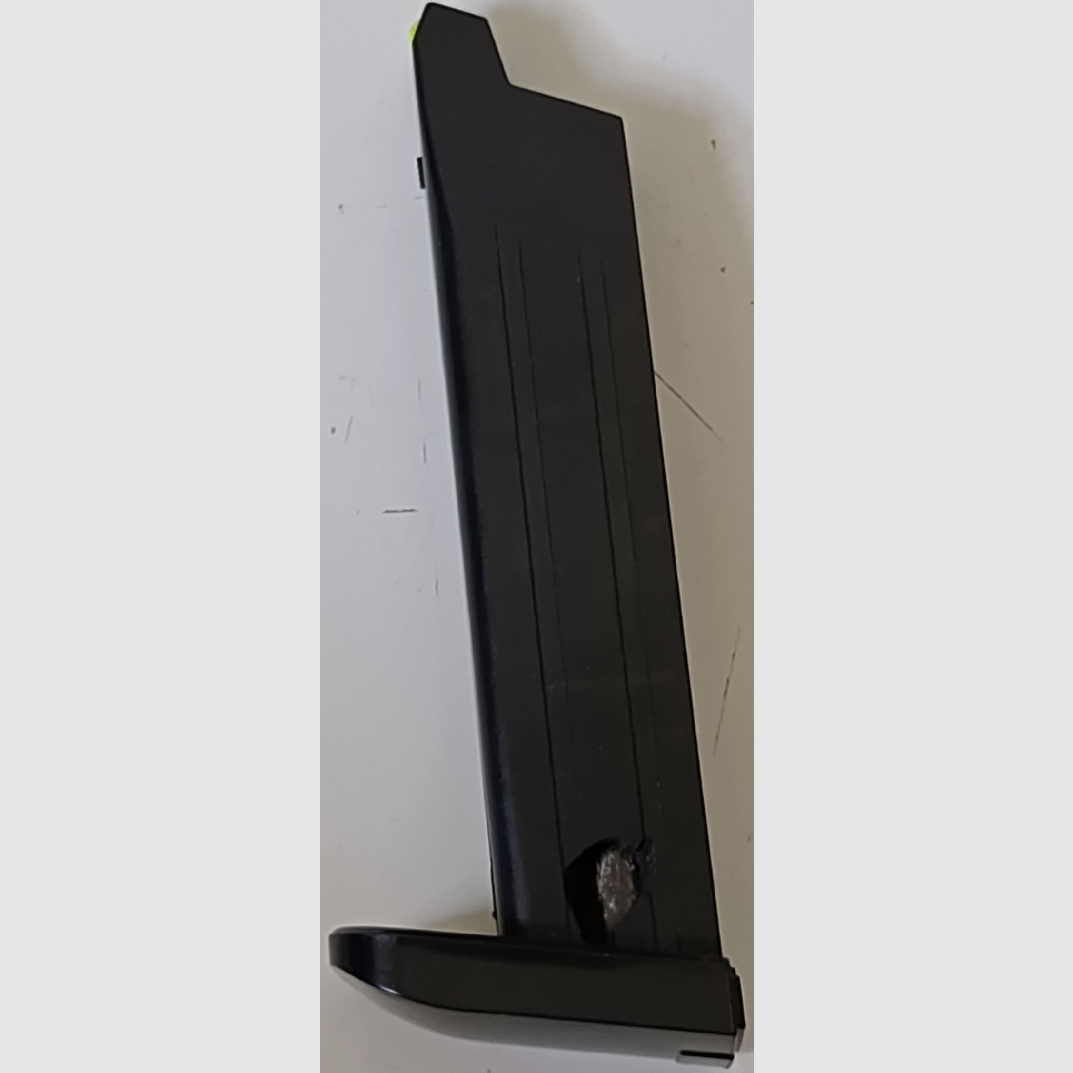Pistol, airsoft, spring-powered