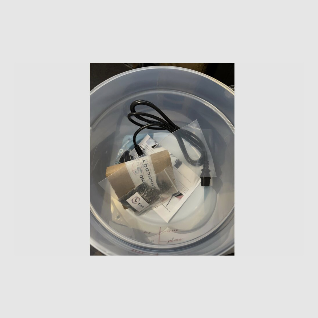 L.E.M Deluxe Case Cleaner