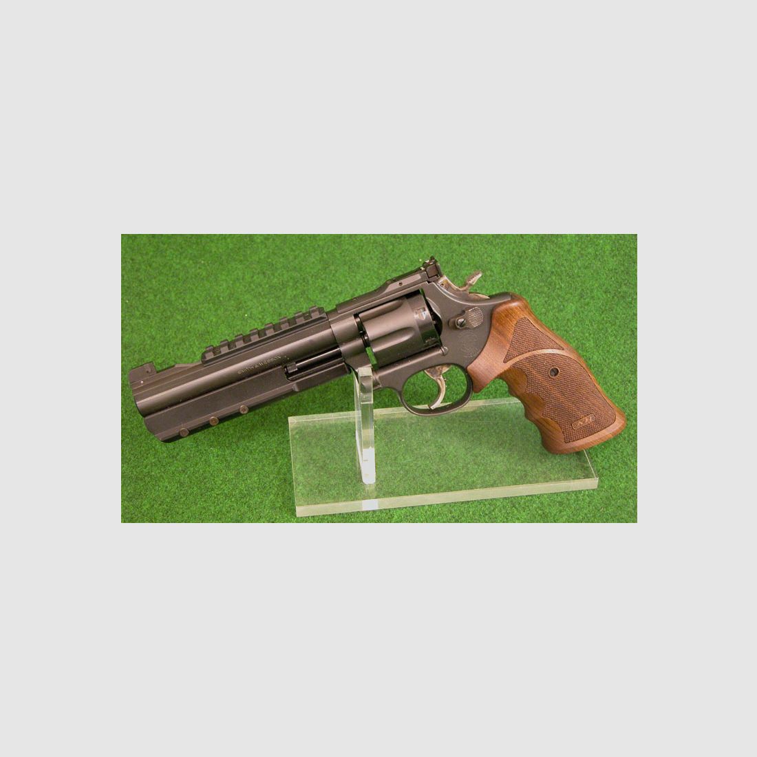 ZWARTE DIAMANT DOEL S&W 586 6" Inch 357 Magnum