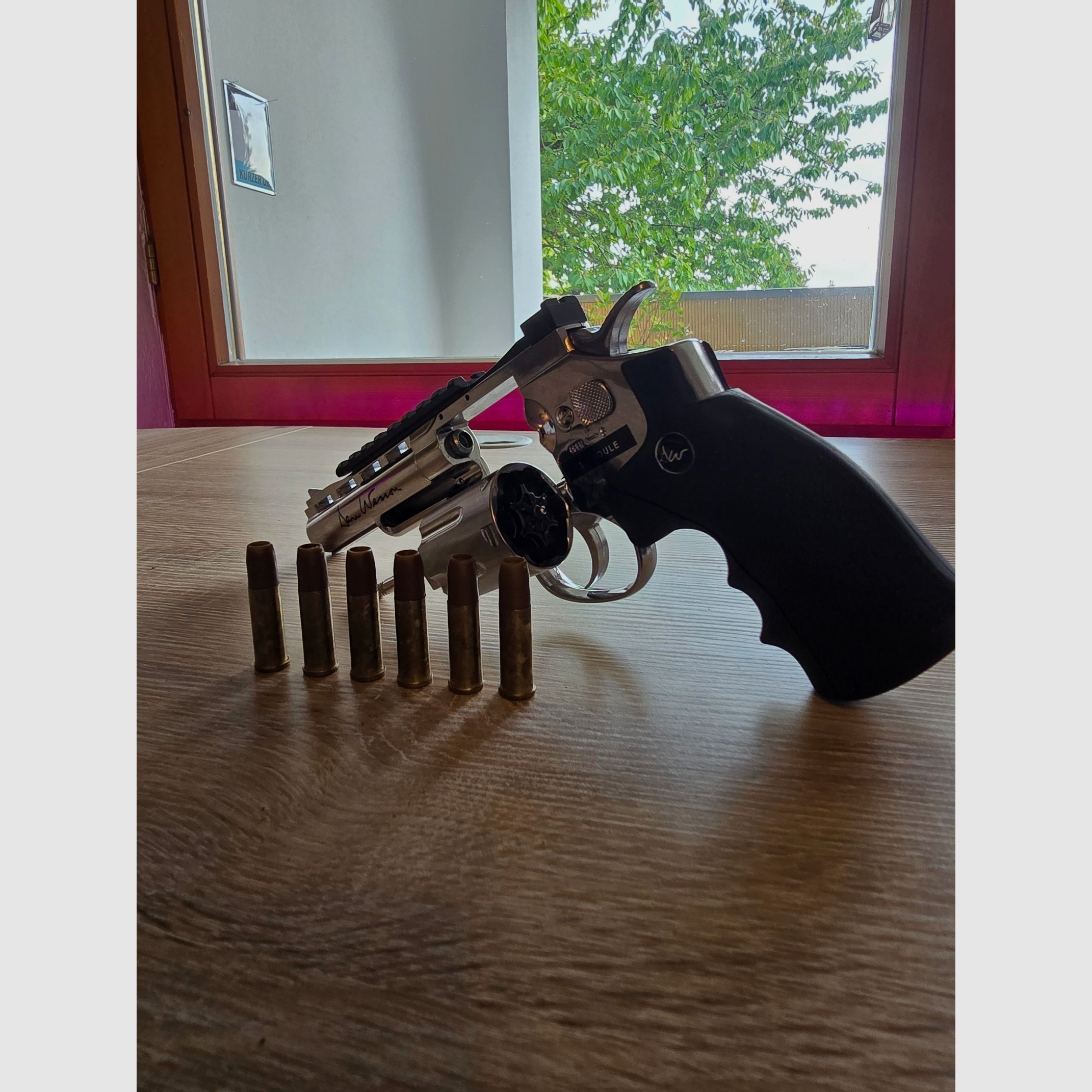ASG Dan Wesson 6 inch 6mm BB CO2 revolver chroom