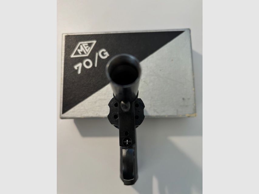 ME Cuno Melcher Schreckschuss- Gasrevolver ME 70/G, 6mm Flobert mit integriertem Abschussbecher