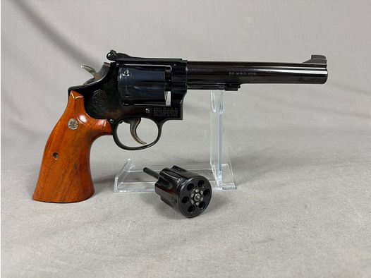 Smith & Wesson 48-2 in .22Win Mag. mit .22lr Wechseltrommel