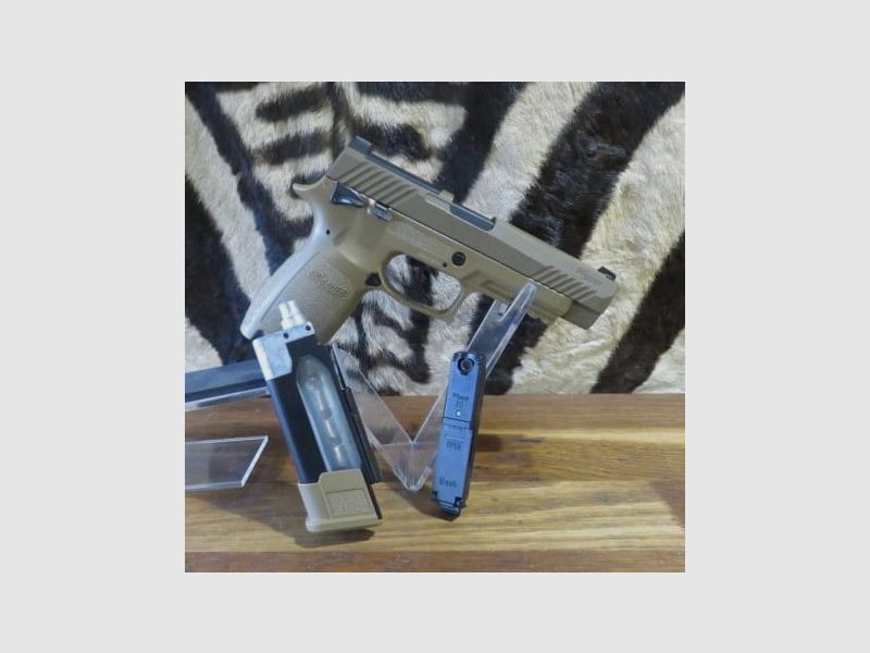 SIG SAUER M17 Co2 pistool kal.4,5mm, afbeelding 5 van 6