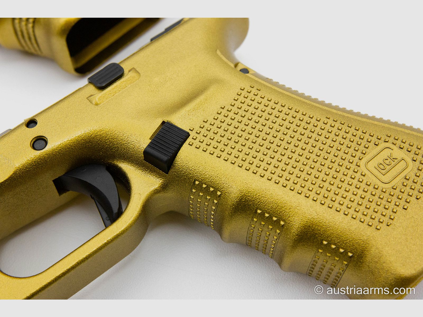 Glock grips, various models with color coating, image 11 of 12