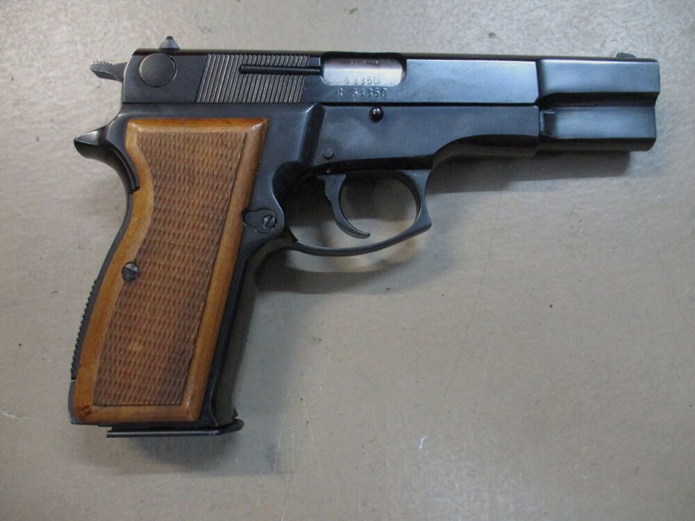 Pistole 9mm Luger, Luger M90, Nachbau der FN High Power Luger
