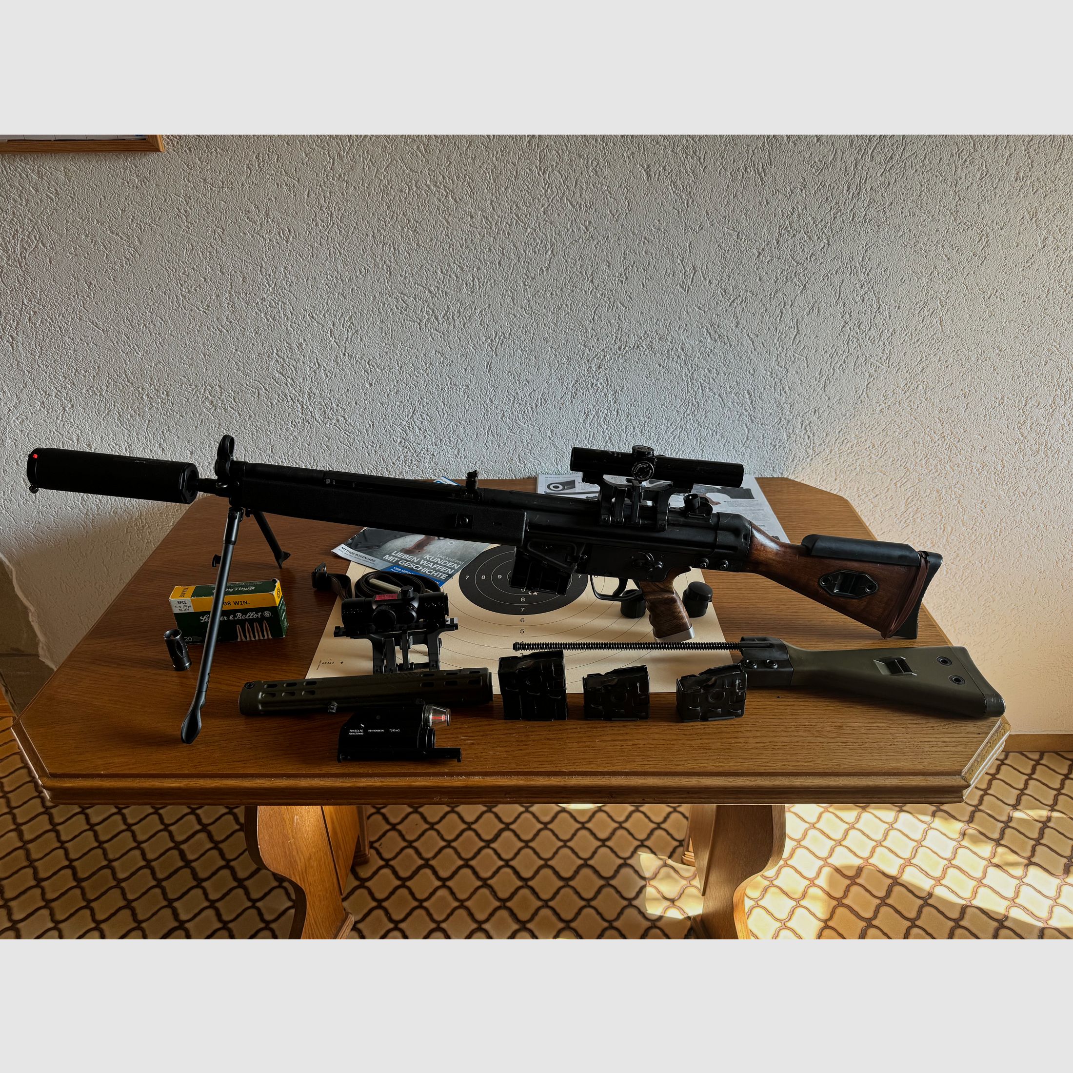 Selbstladegewehr SAR 2000,(G3) mit ZF / Rotpunktvisierung  in 308 win.