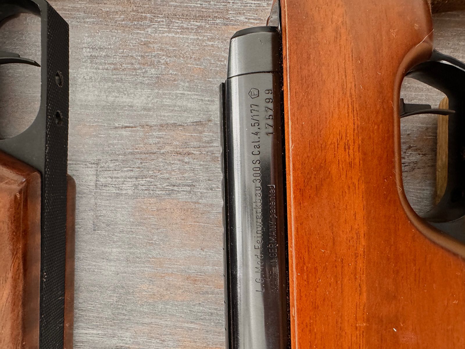 2x Feinwerkbau 300 S