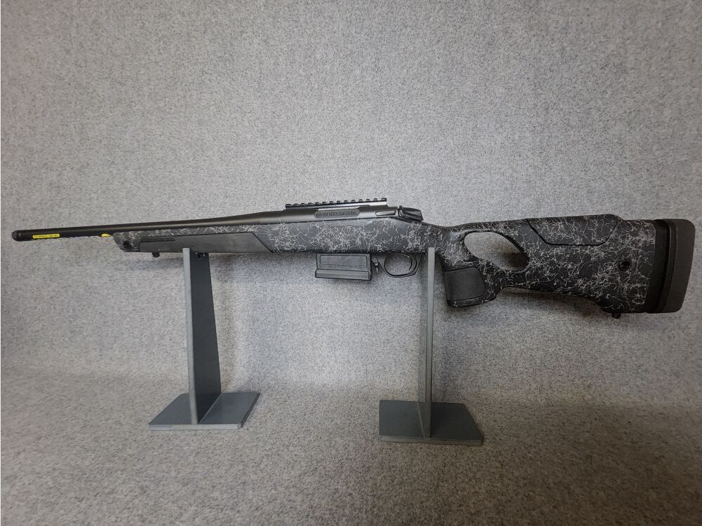 Berga B14Thumbhole