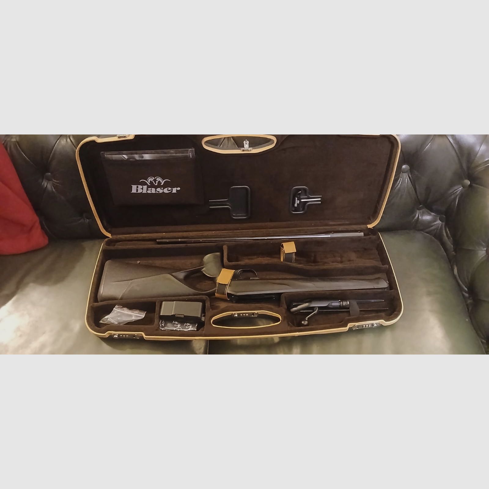 Blaser R8 Professioneal Succes 8x57 Is avec Blaser Waffenkoffer