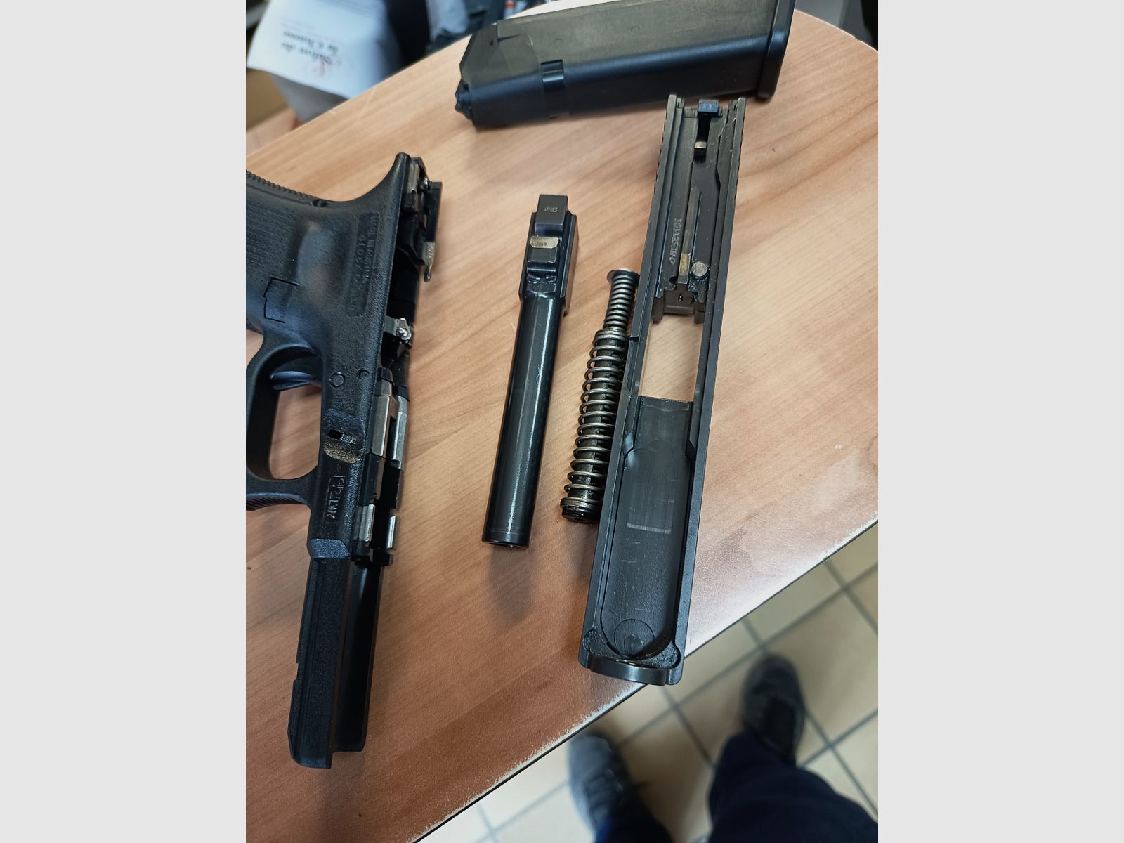 GLOCK 17 gen 4 9*19mm, image 11 sur 14
