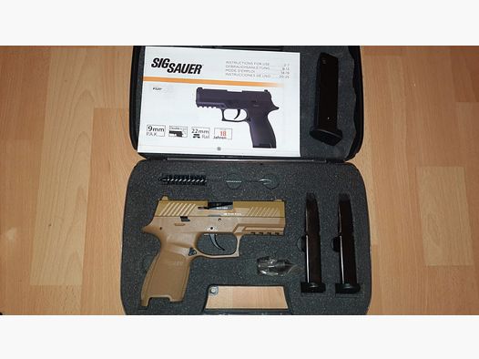 Sig Sauer P320 Schreckschusspistole Dark Earth 9 mm P.A.K. mit 2 extra Magazinen
