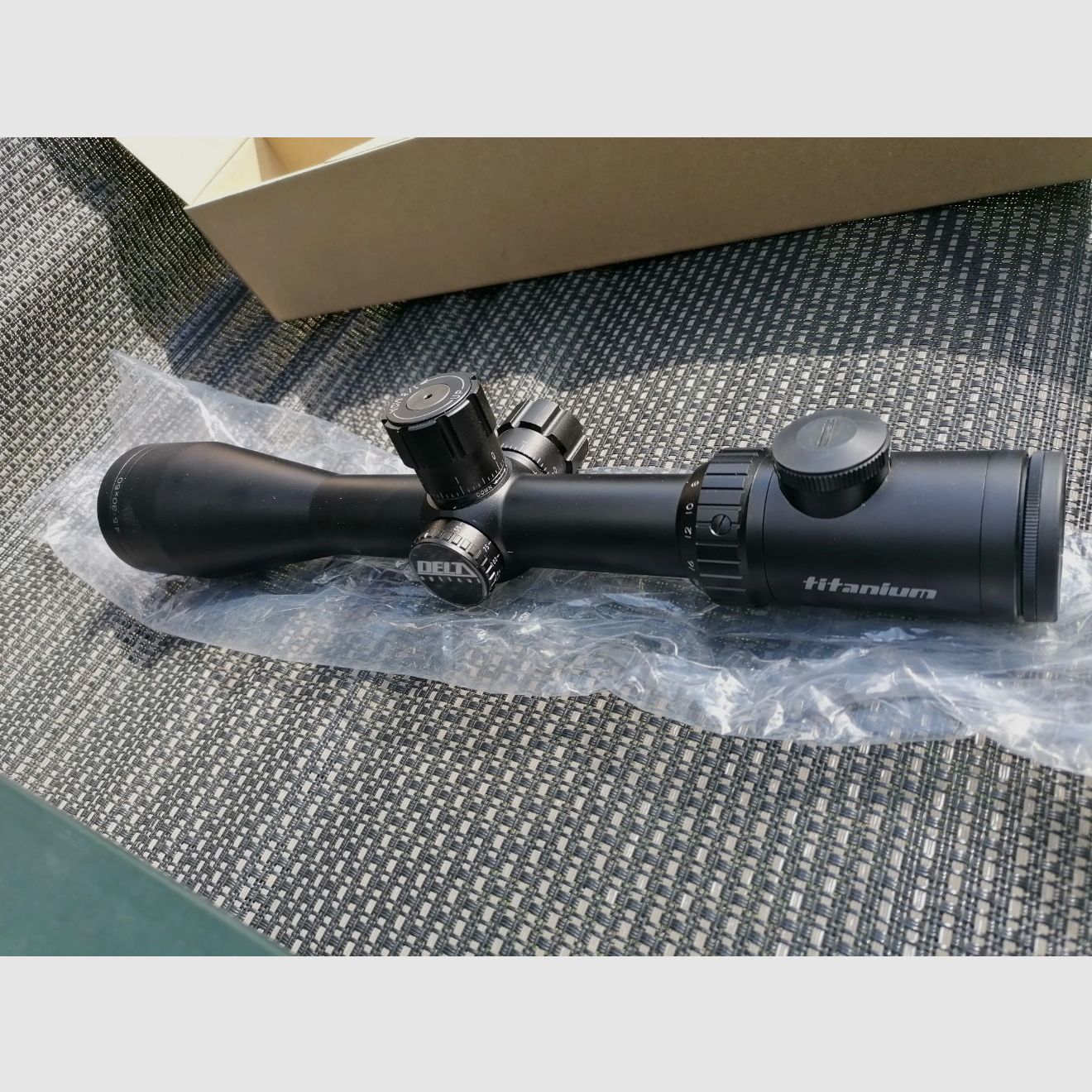 ZF Delta Optical Titanum 4,5-30x50 